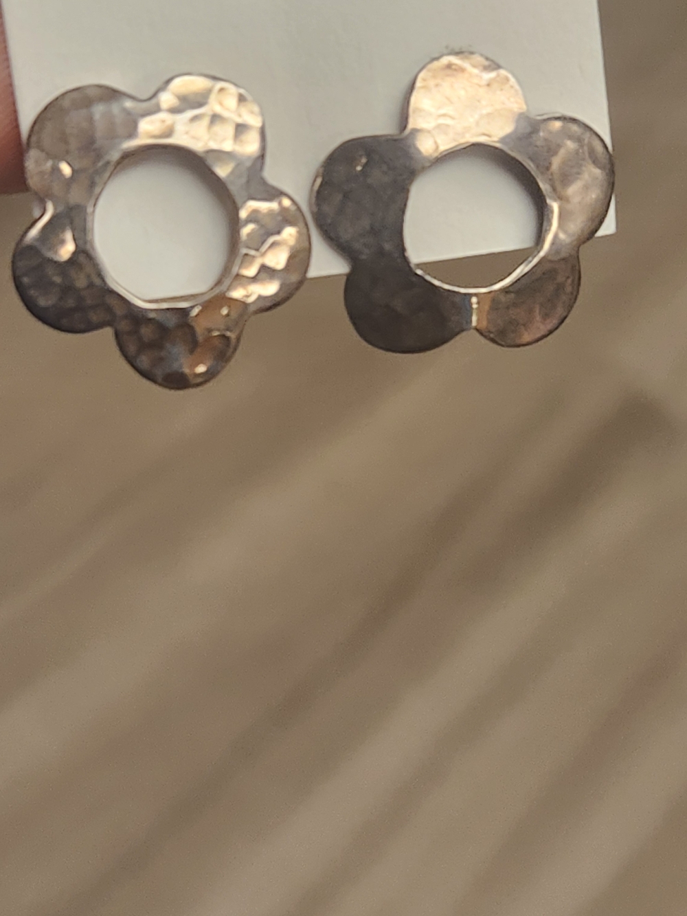 Hammered ATI Mexico 925 Sterling Silver Flwer/Daisy.